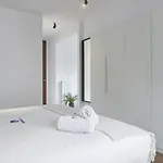 Enjoy - Basque